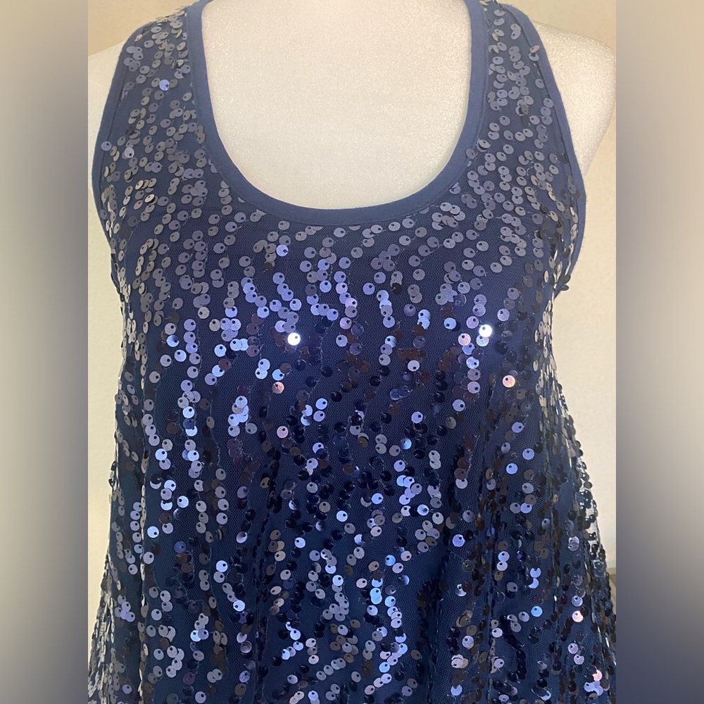 Kylee Sequins Razorback Crop Top - Picture 2 of 5